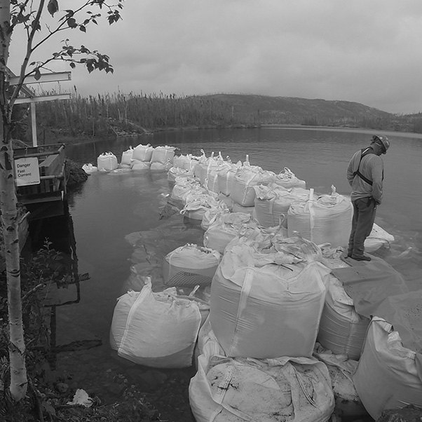 Bulk Bag Cofferdam Installation, Tazin Lake, SK